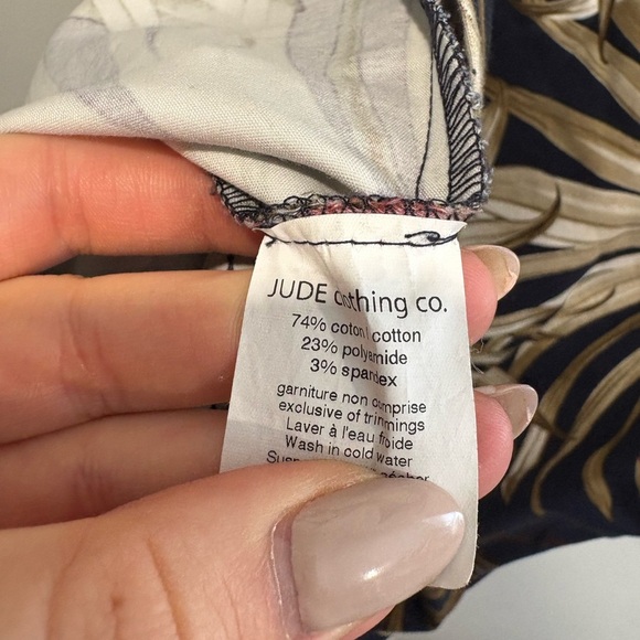 WORN ONCE- FLORAL DRESS- By BODYBAG by Jude Montreal - Picture 6 of 7